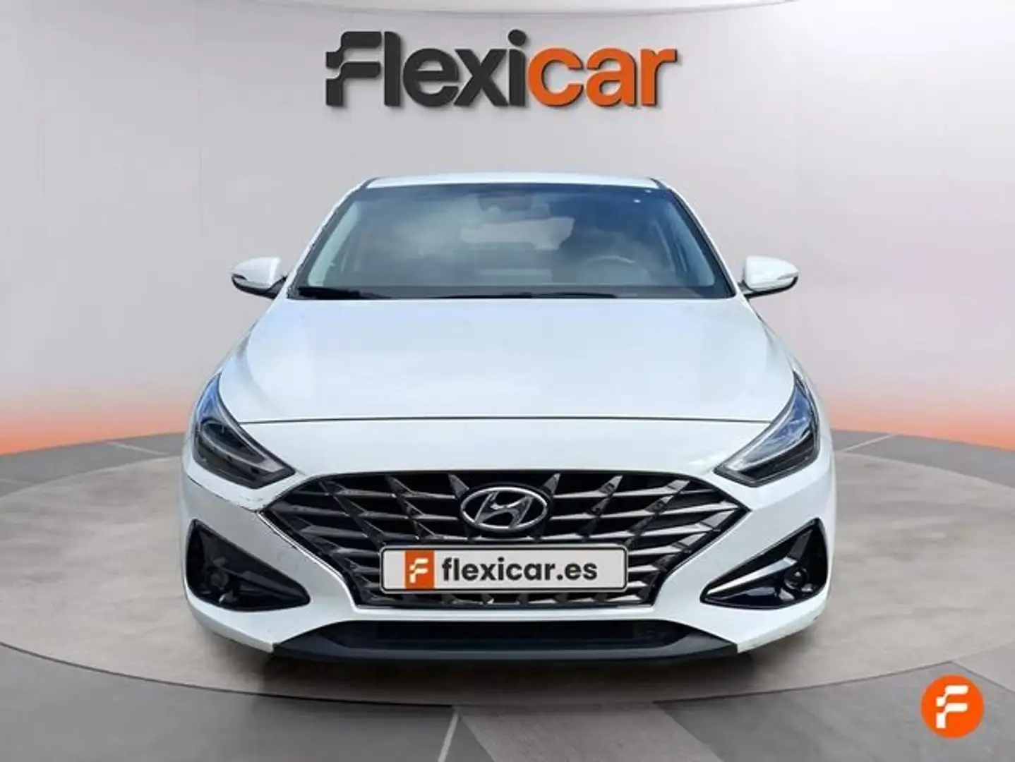 Hyundai i30 1.0+TGDI+48V+Tecno+Fastback Blanco - 2