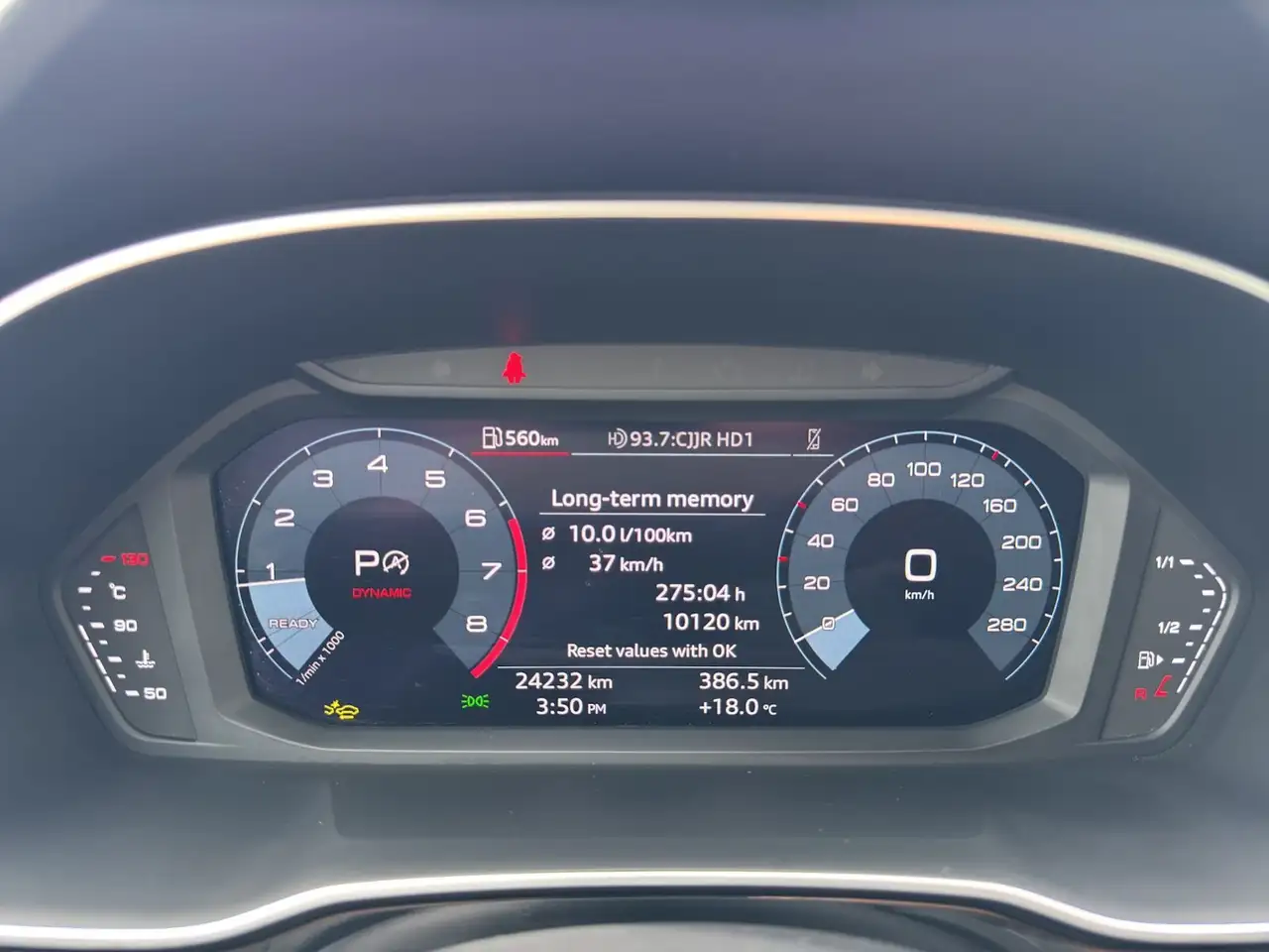 Audi Q3 снимка Audi Q3