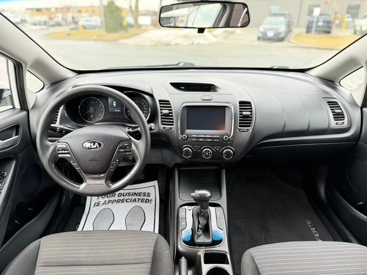 Kia Forte снимка Kia Forte