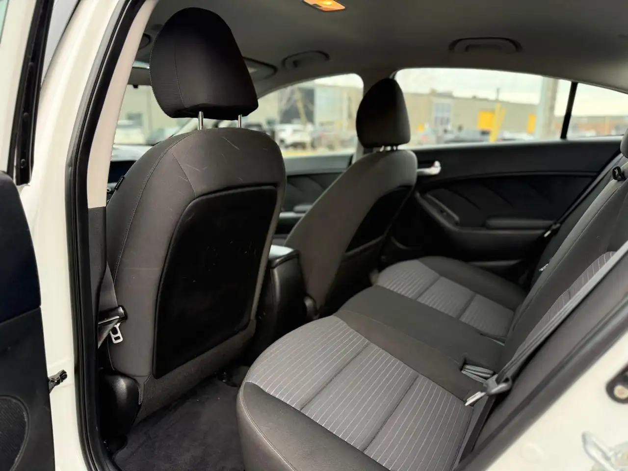 Kia Forte снимка Kia Forte
