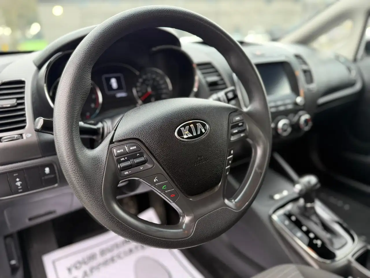Kia Forte снимка Kia Forte