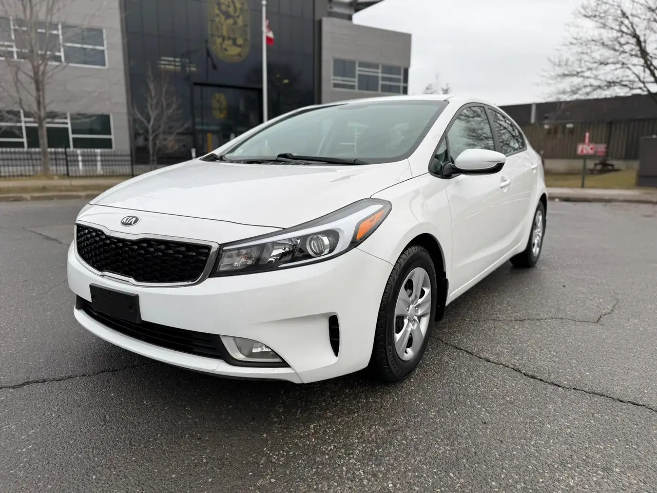 Kia Forte снимка Kia Forte