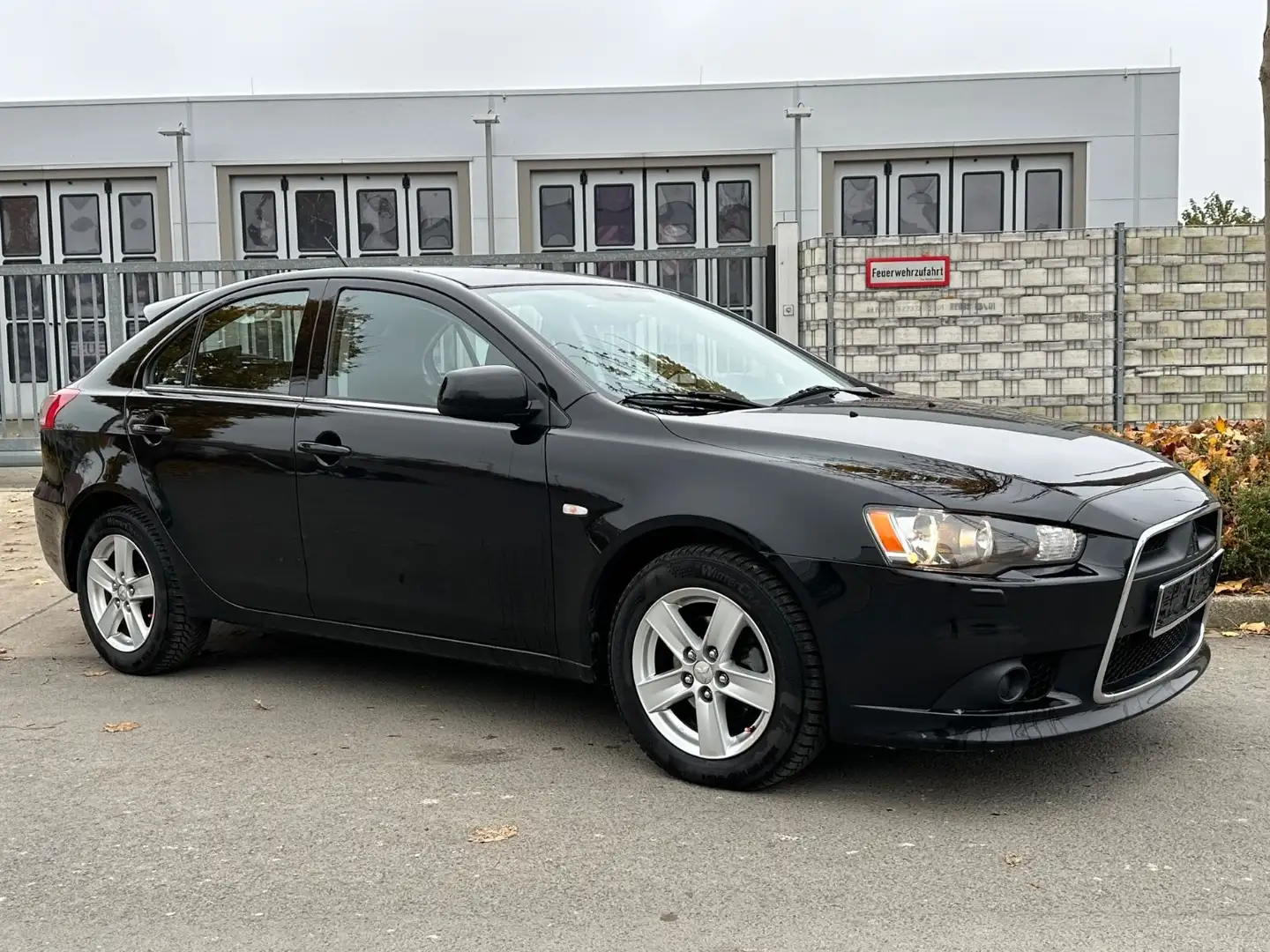 Mitsubishi Lancer Sportback 1.8 MPI  Inform Fekete - 1