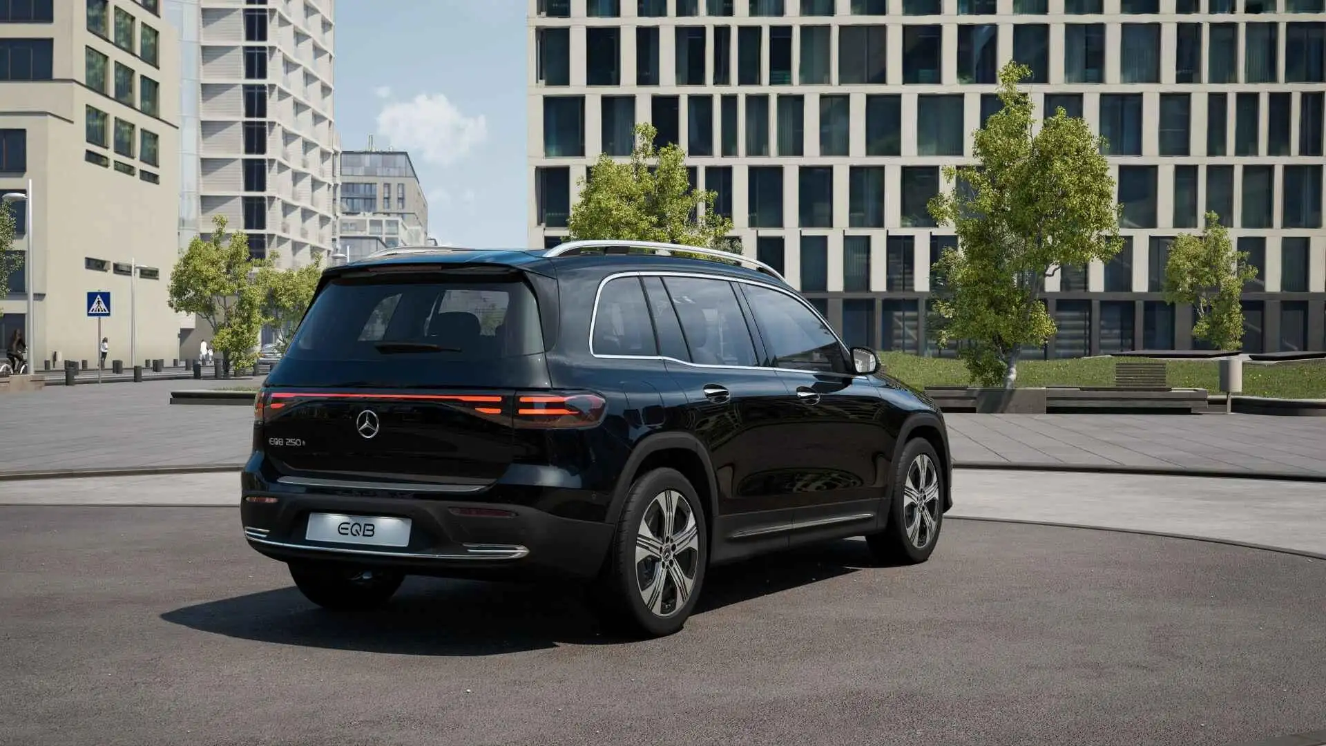 Mercedes-Benz EQB 250 250+ Luxury Line LIMITED Zwart - 2