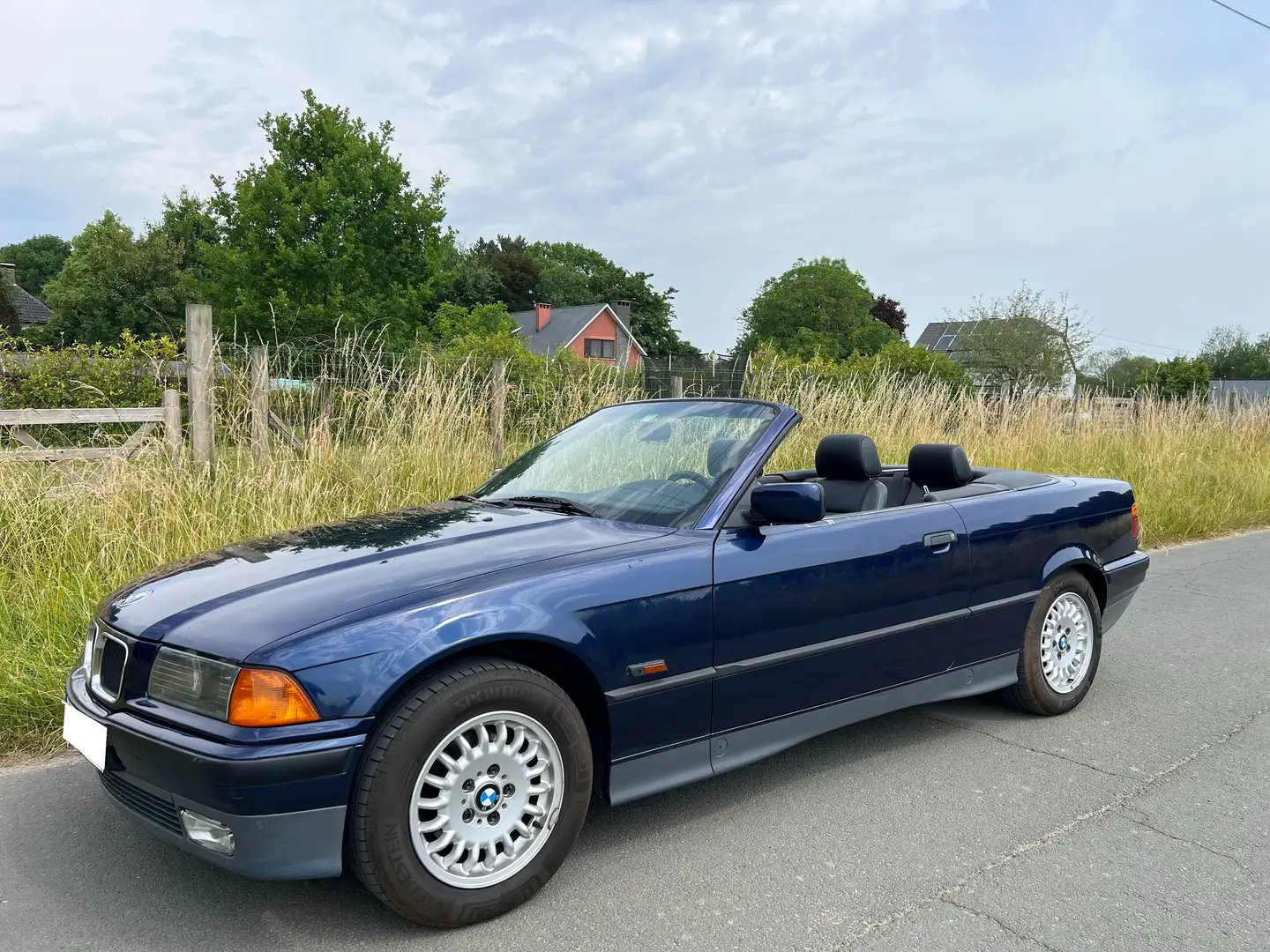 BMW 318 318i cabrio automaat Bleu - 1