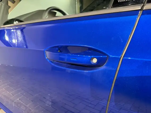 Volkswagen Golf view 25