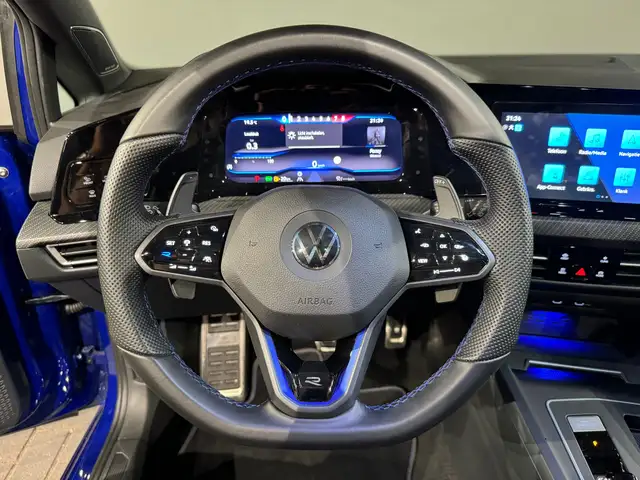 Volkswagen Golf view 16