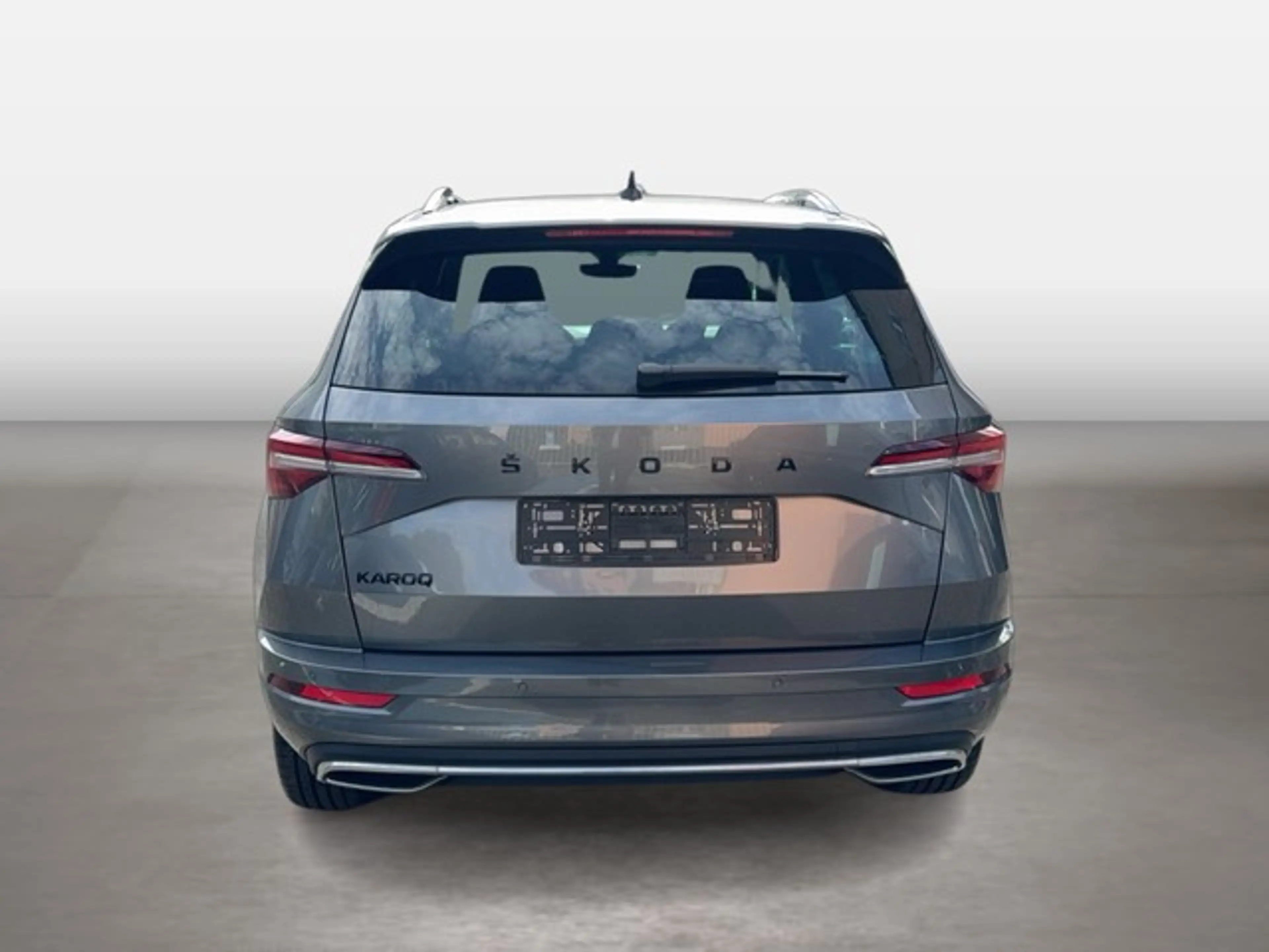 Skoda Karoq Sportline 1.5 TSI DSG LED + NAVI + CARPLAY + PDC — photo 4