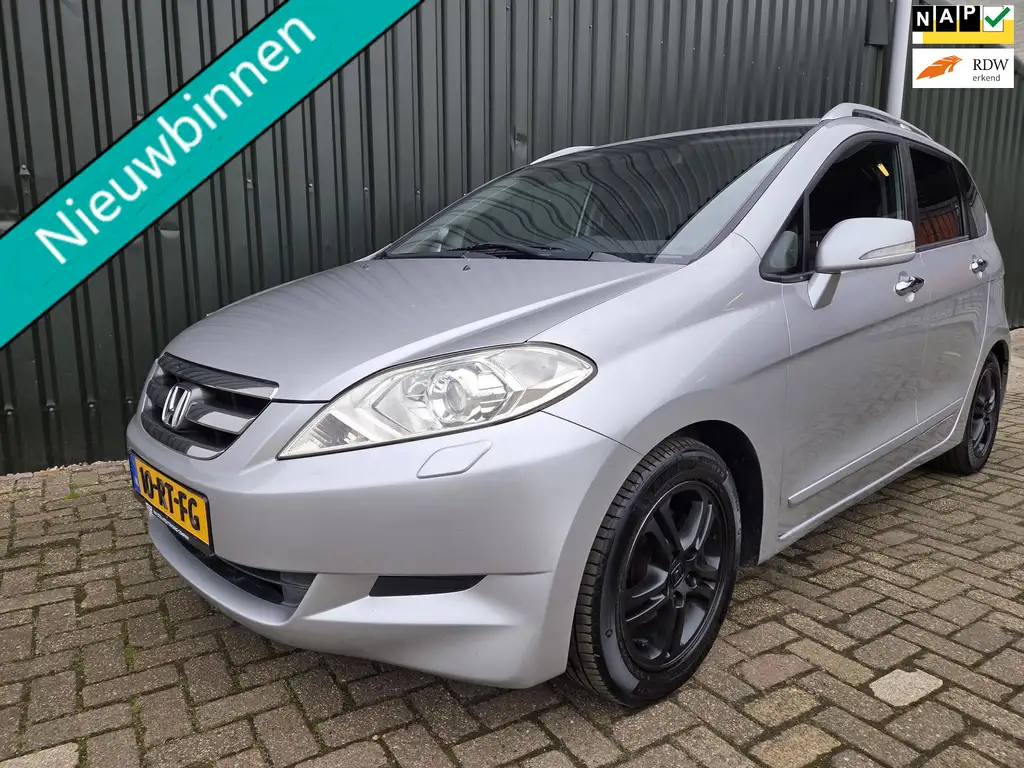 Honda FR-V 2005 из Европы — купить под ключ