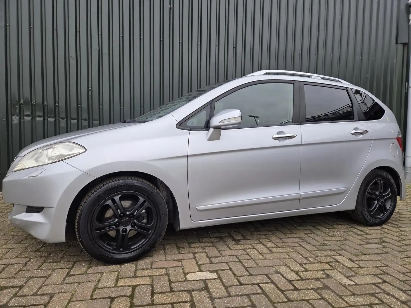 Honda FR-V 2.0i Lifestyle 6 PERSOONS Silber - 2