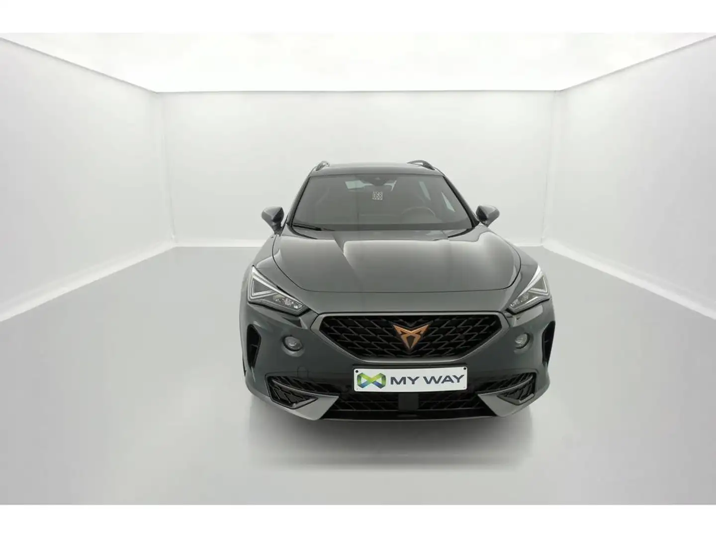 CUPRA Formentor Formentor VZ 1.4 e-HYBRID 245CV (180kW) DSG v Plug Gris - 2