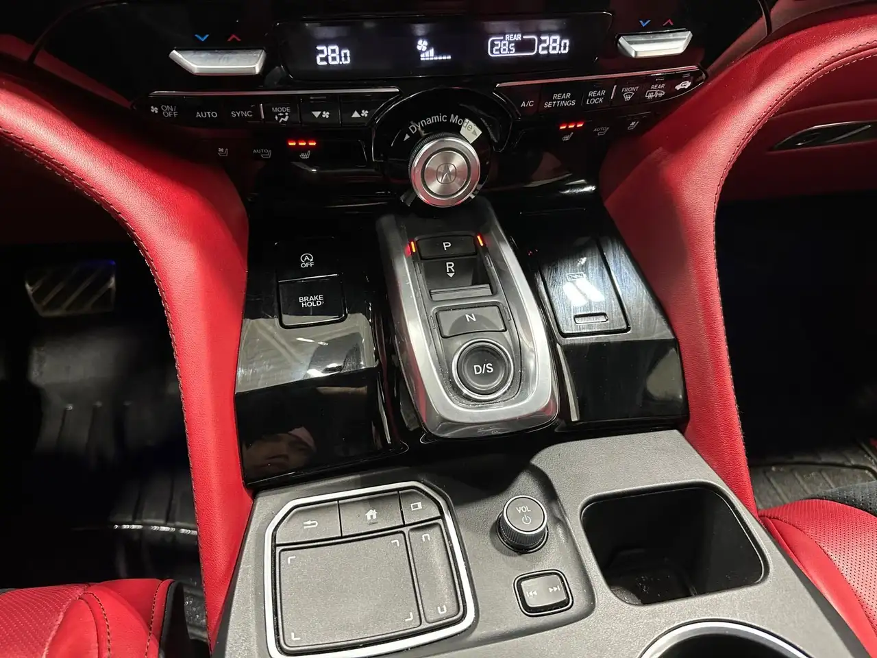 Acura MDX снимка Acura MDX