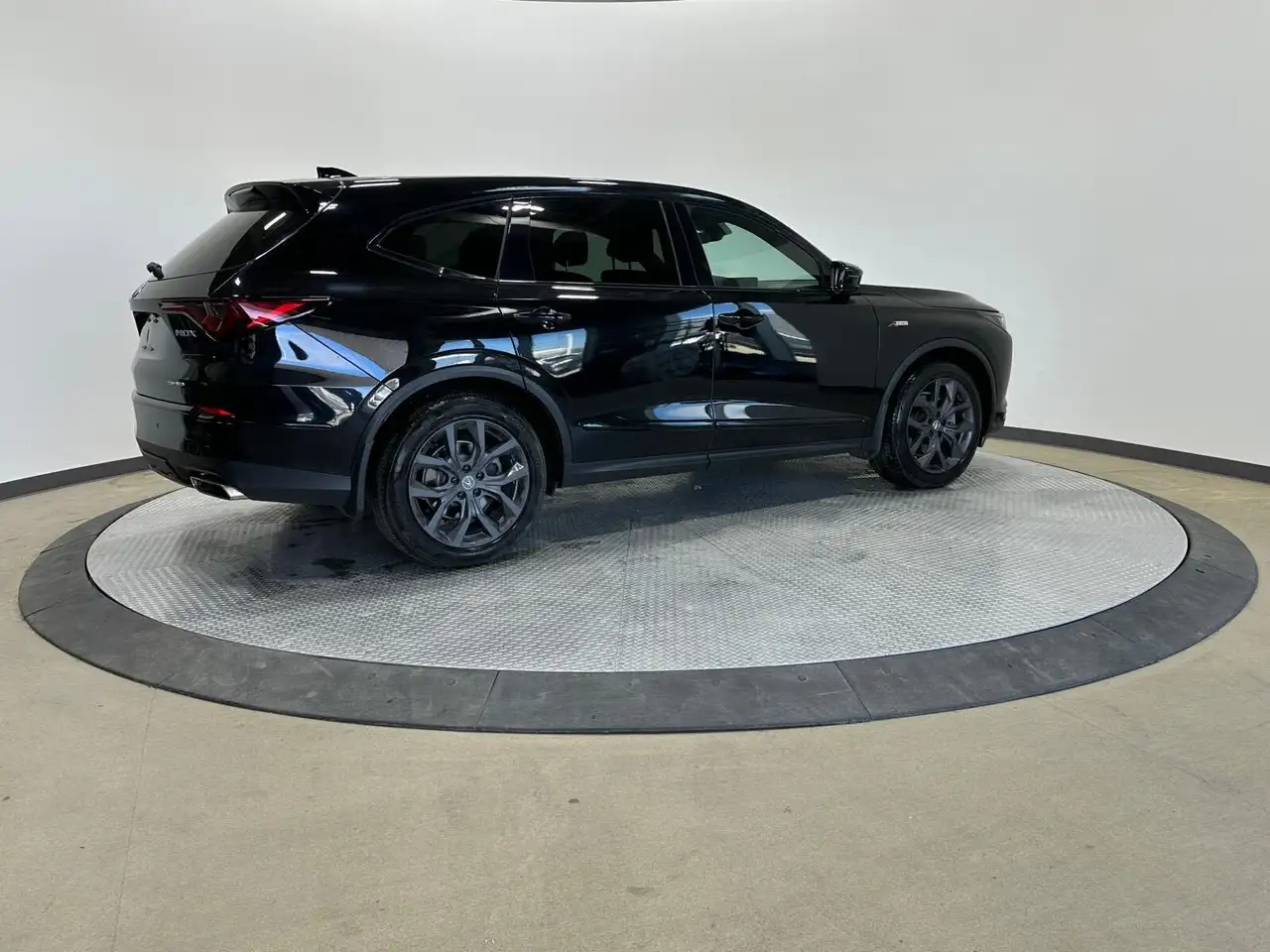 Acura MDX снимка Acura MDX