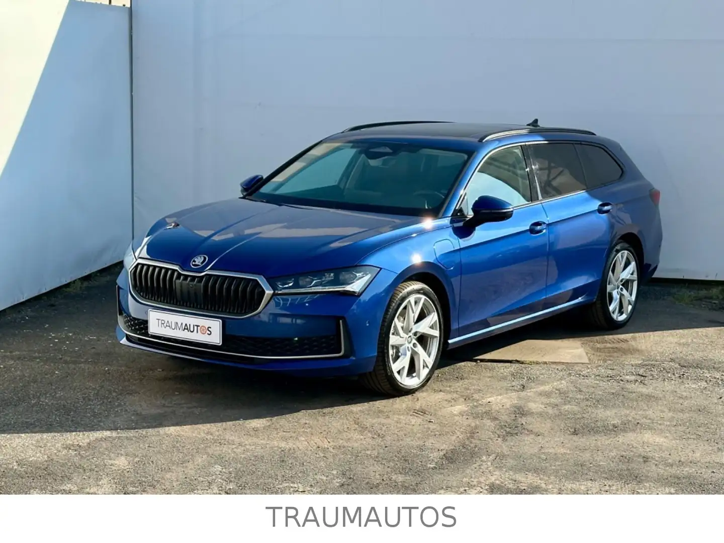Skoda Superb 1.5 TSI iV 150kW Selection*PANO* Blau - 1