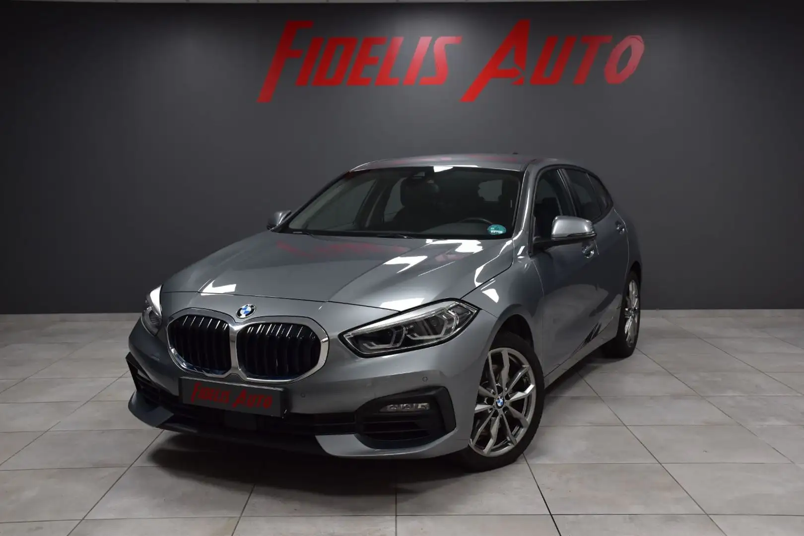 BMW 120 F40 120i 178 DKG7 Gris - 1