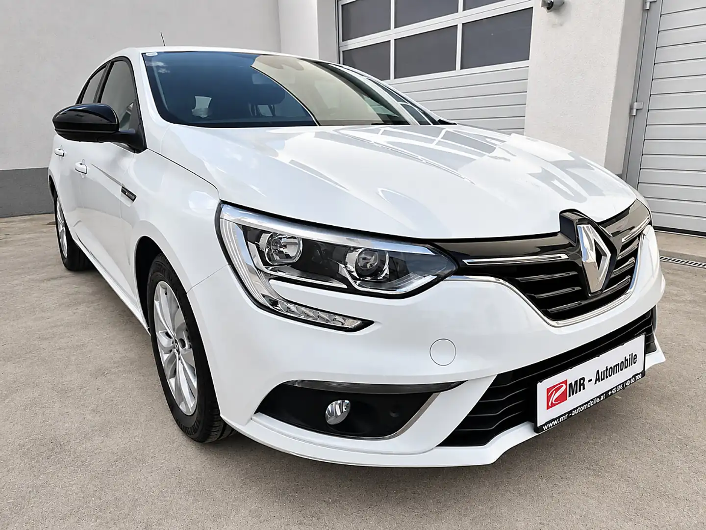Renault Megane Mégane Megane IV 1.5 BLUE dCi 115 Limited (EURO... Weiß - 1