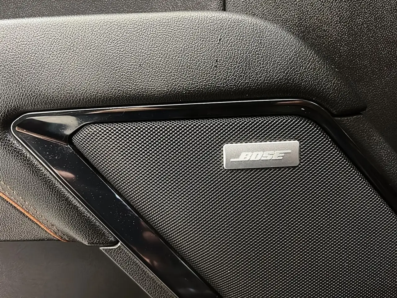 GMC Sierra 2500 снимка GMC Sierra 2500
