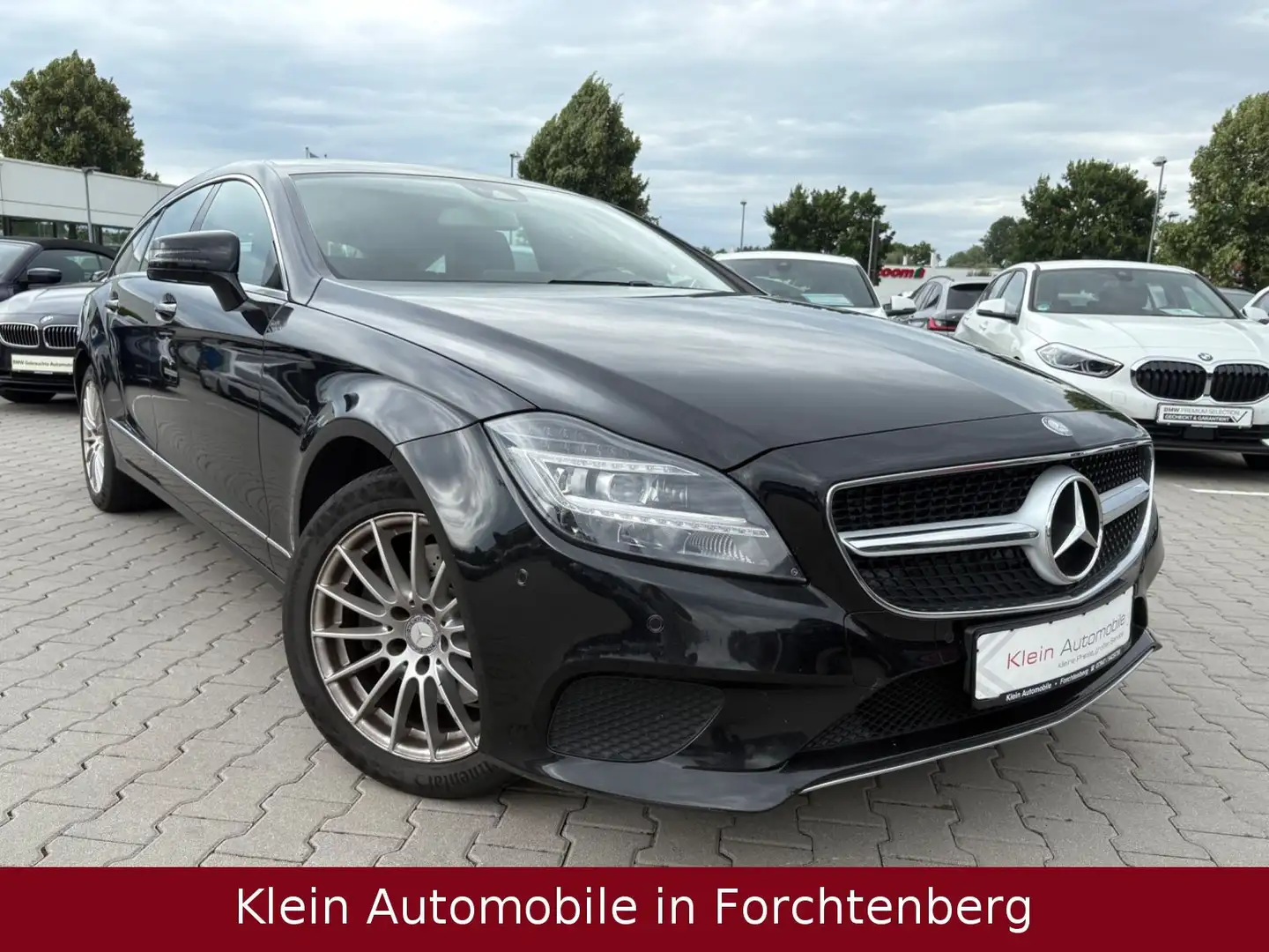 Mercedes-Benz CLS 350 CLS 350d 4Matic ShootingBrake NavComand LED Sthz Noir - 1
