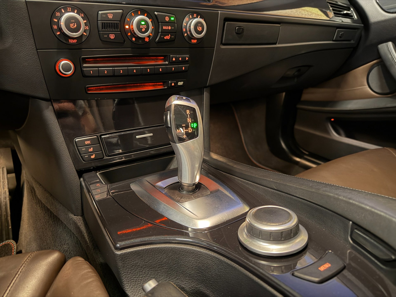 BMW 550 5-serie Touring 550i Exe M-Sport Aut Panodak Full — photo 27