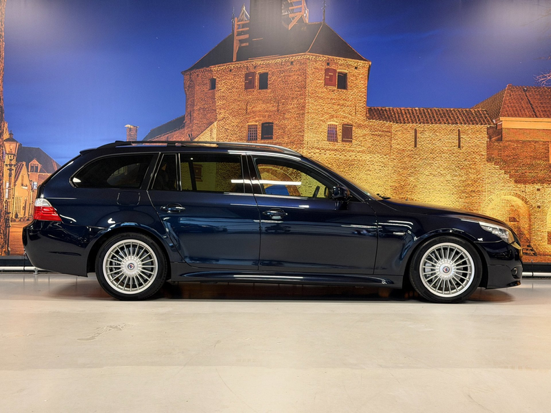 BMW 550 5-serie Touring 550i Exe M-Sport Aut Panodak Full — photo 9
