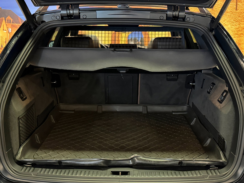 BMW 550 5-serie Touring 550i Exe M-Sport Aut Panodak Full — photo 18