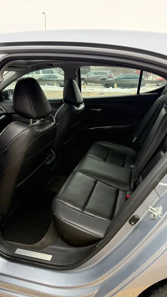 Acura TLX снимка Acura TLX