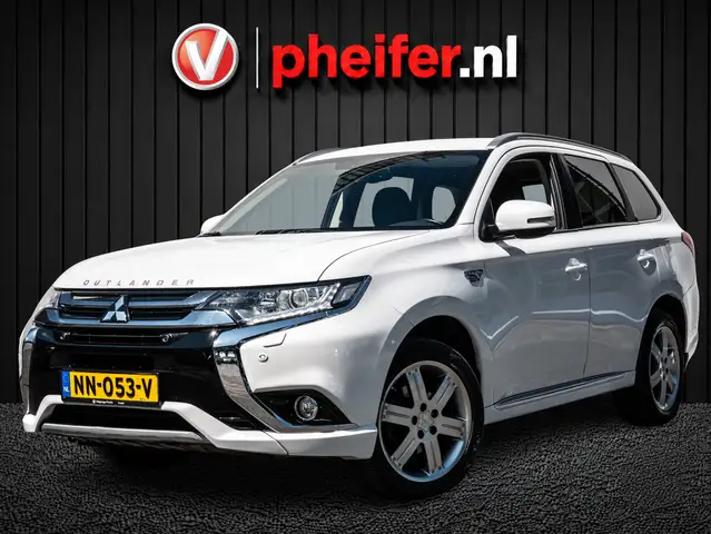 Mitsubishi Outlander 2.0 PHEV Business Edition Trekhaak/ Stoel-stuurver