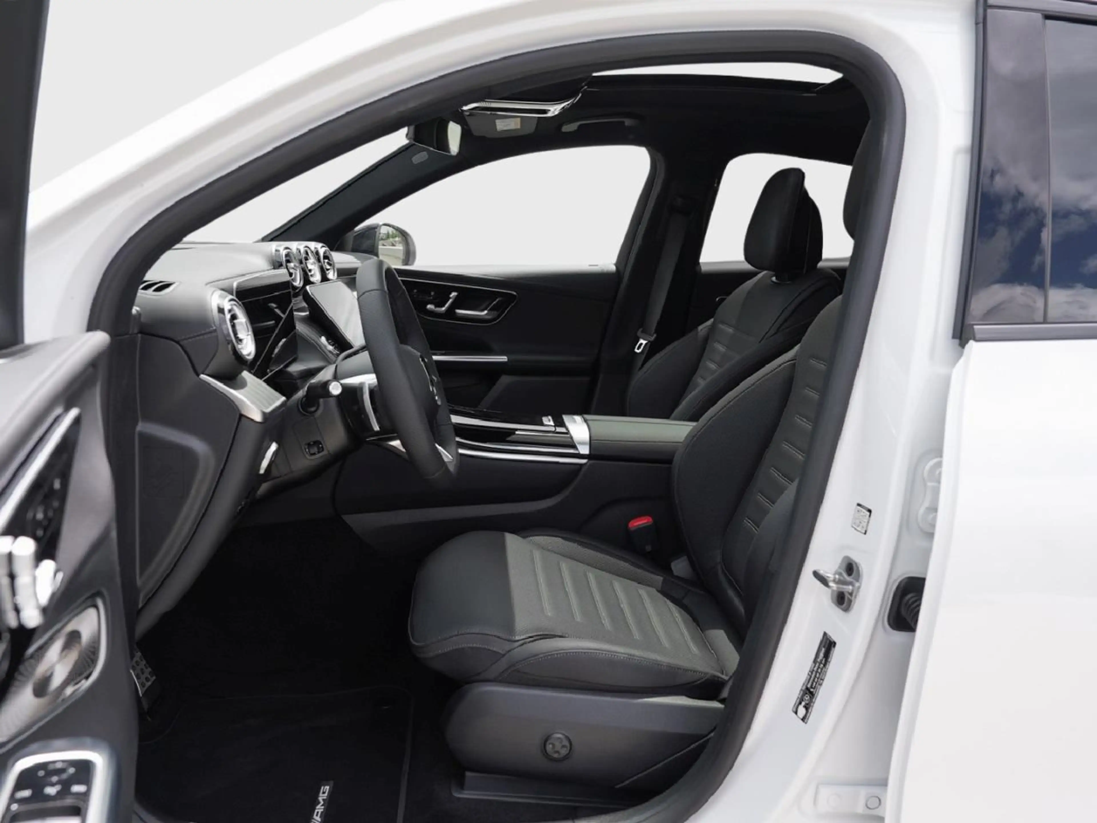 Mercedes-Benz GLC 450 d 4MATIC Coupé AMG Night Panorama 360° — photo 7