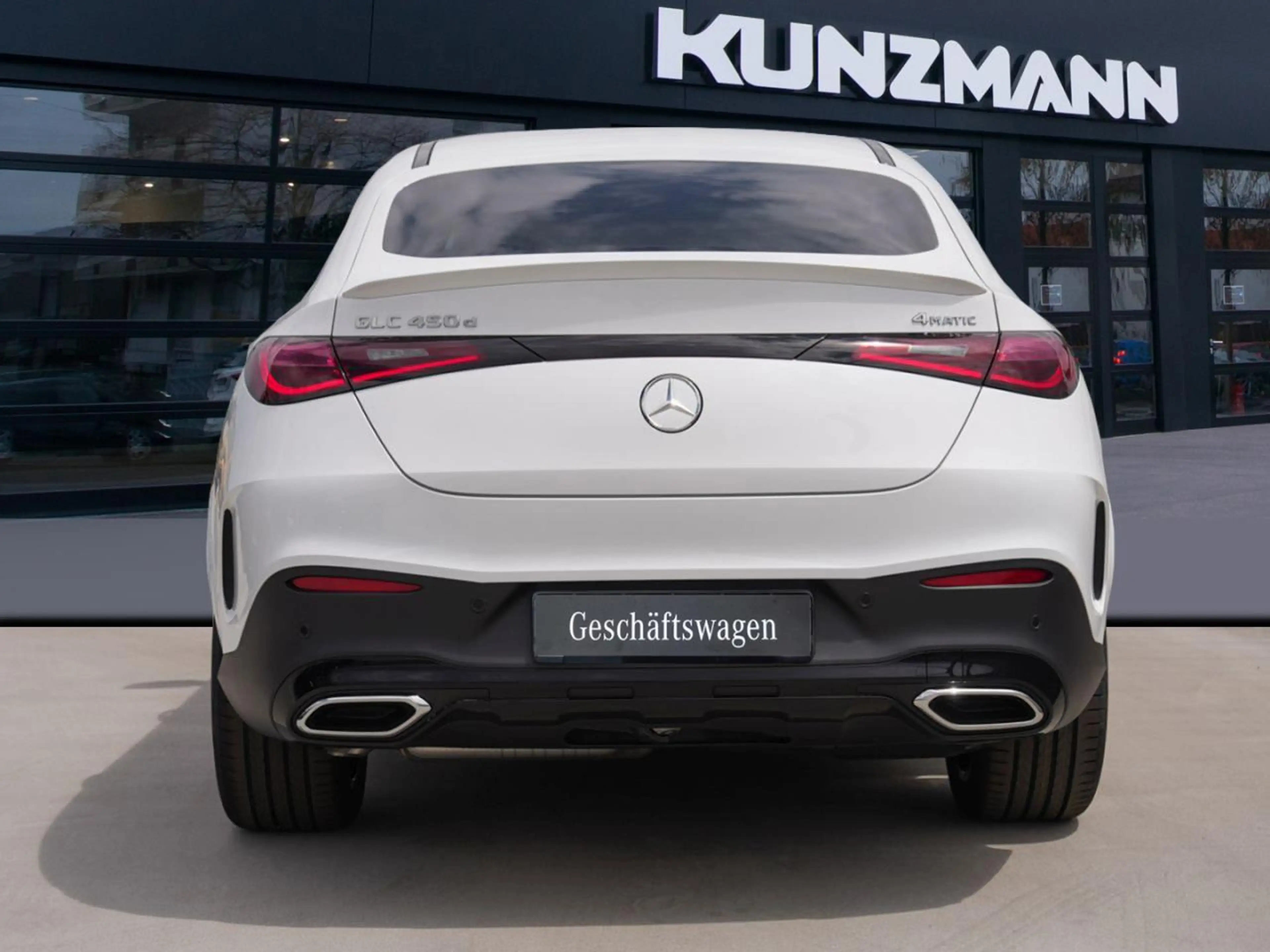 Mercedes-Benz GLC 450 d 4MATIC Coupé AMG Night Panorama 360° — photo 4