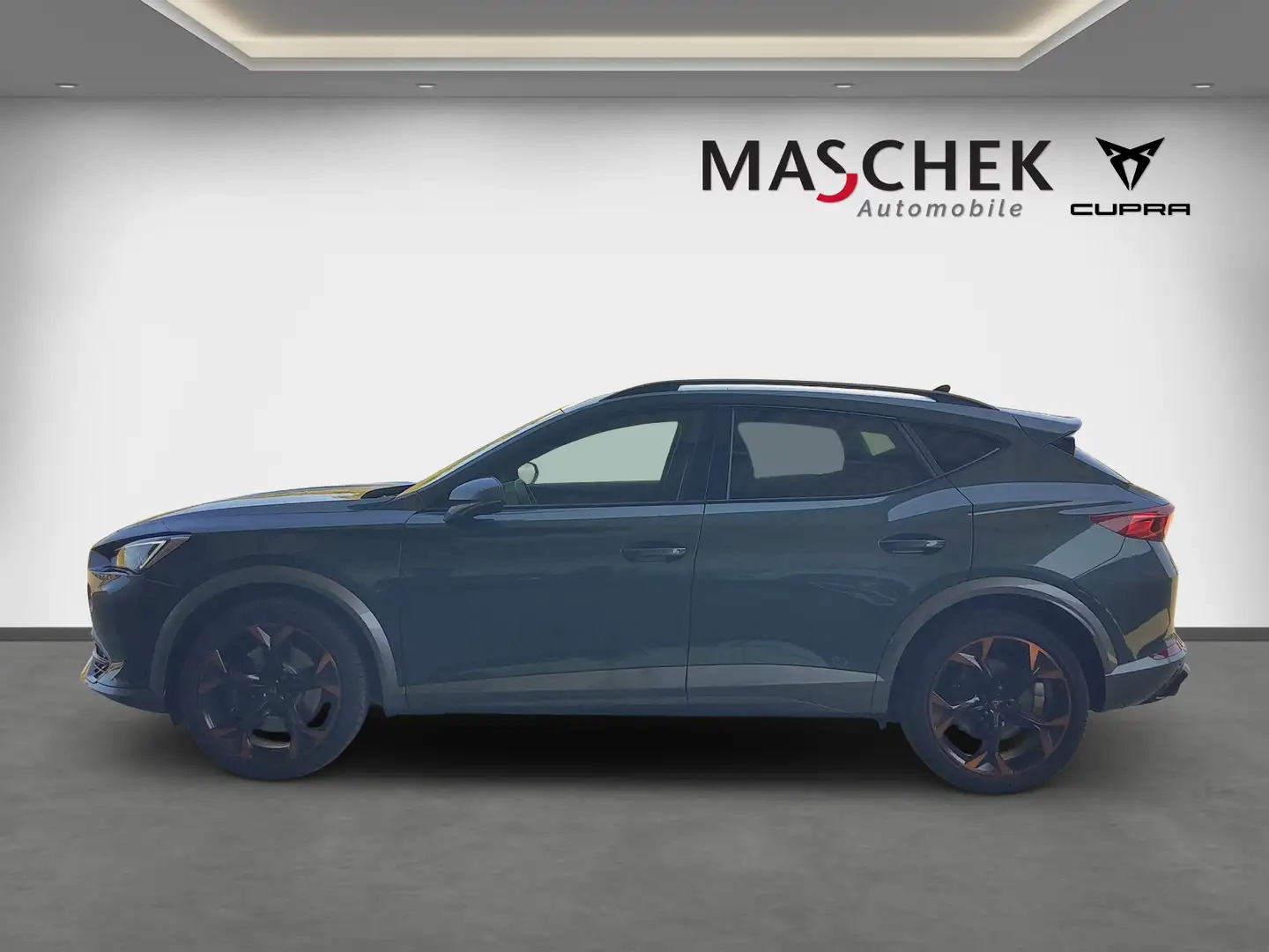 CUPRA Formentor VZ 2.0 TSI AHK LED Navi Beats R-Cam ACC VC Groen - 2