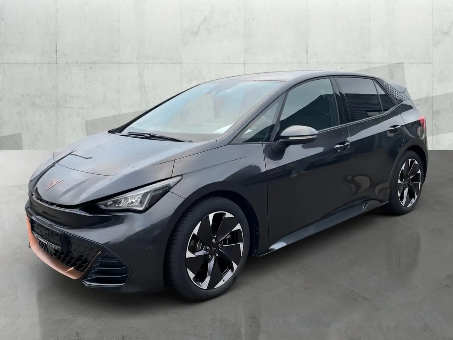 CUPRA Born 58 kWh 150kW(204PS) 62 kWh +LED +RKAM +ACC +"19 + Argent - 2