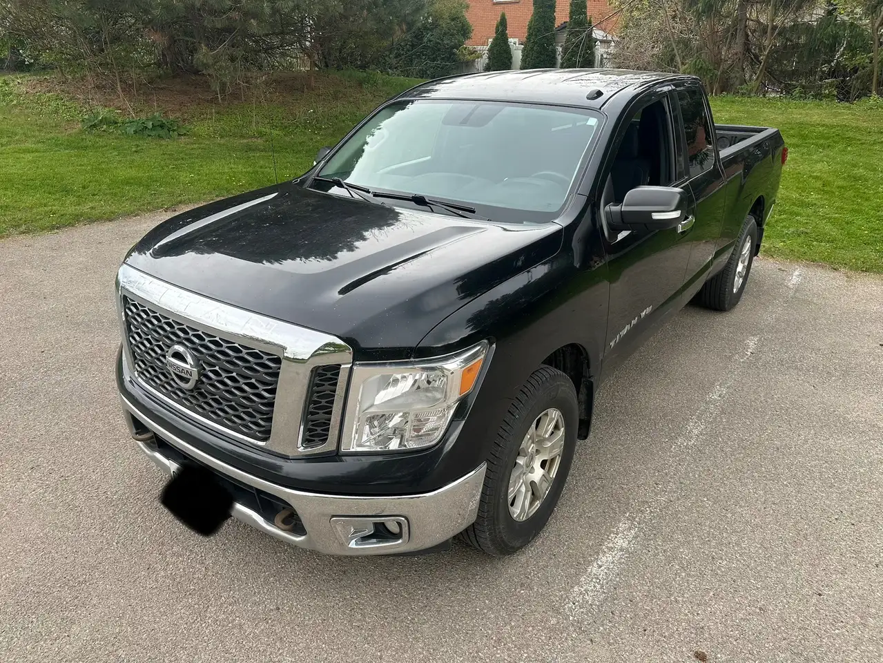 Nissan Titan снимка Nissan Titan