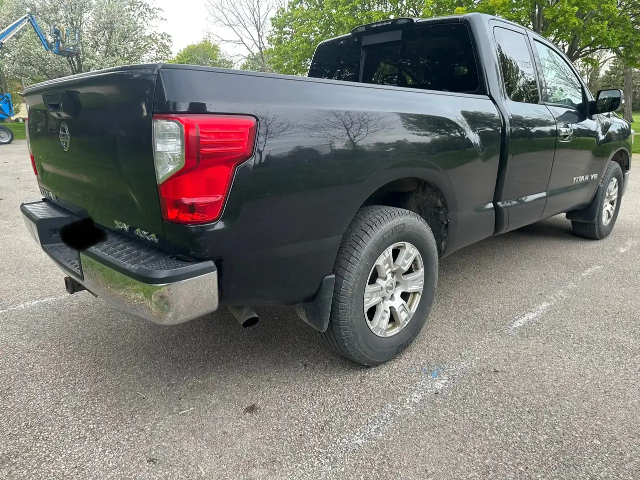 Nissan Titan снимка Nissan Titan