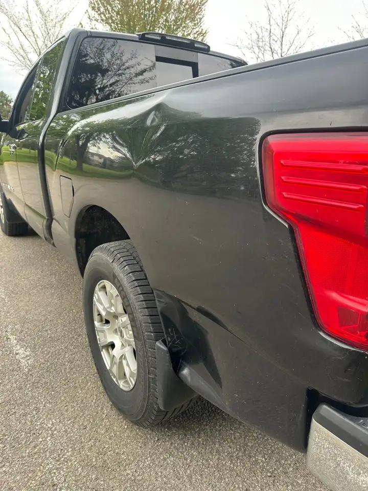 Nissan Titan снимка Nissan Titan