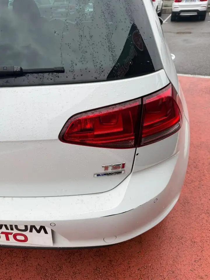 Volkswagen Golf Standard Model — photo 2