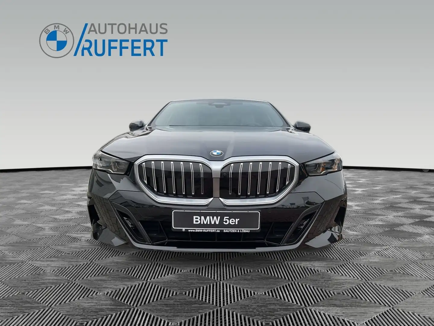 BMW 520 d M Sportpaket DAB Tuner 888,88 EUR Rate - 0,- EUR Schwarz - 2