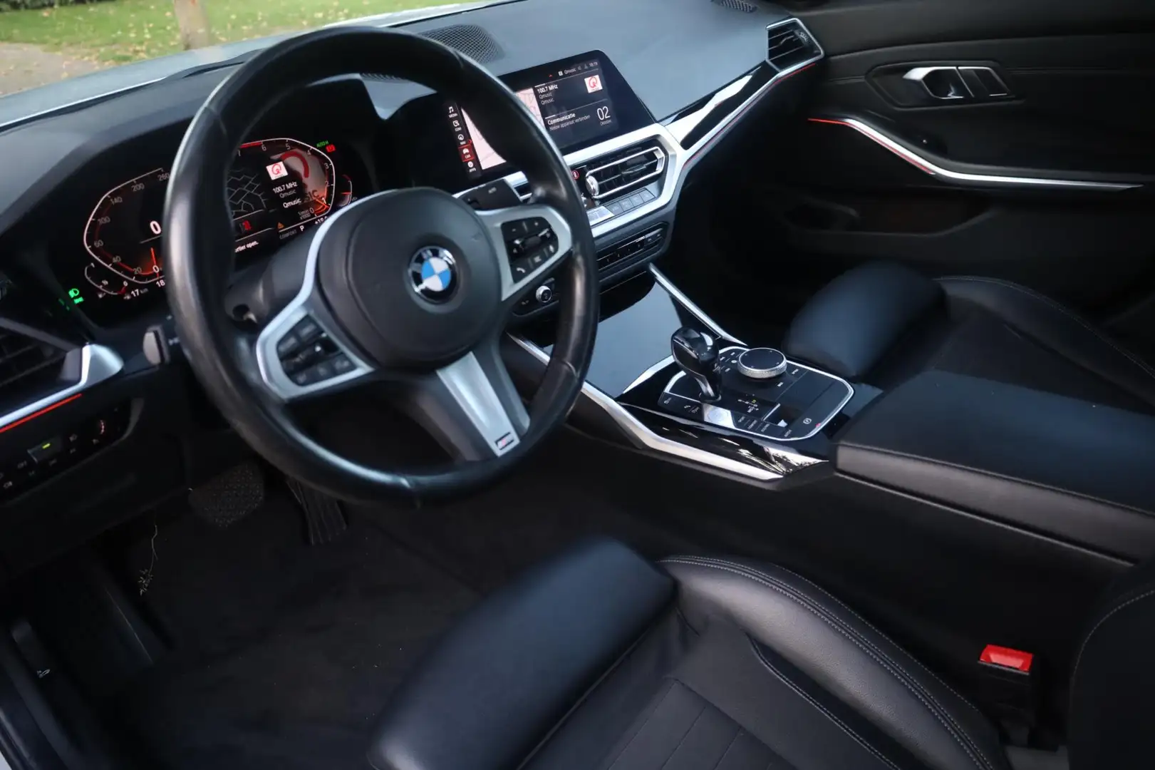 BMW 330 3-serie 330i Executive Edition Aut. | Schuif-Kante Szary - 2