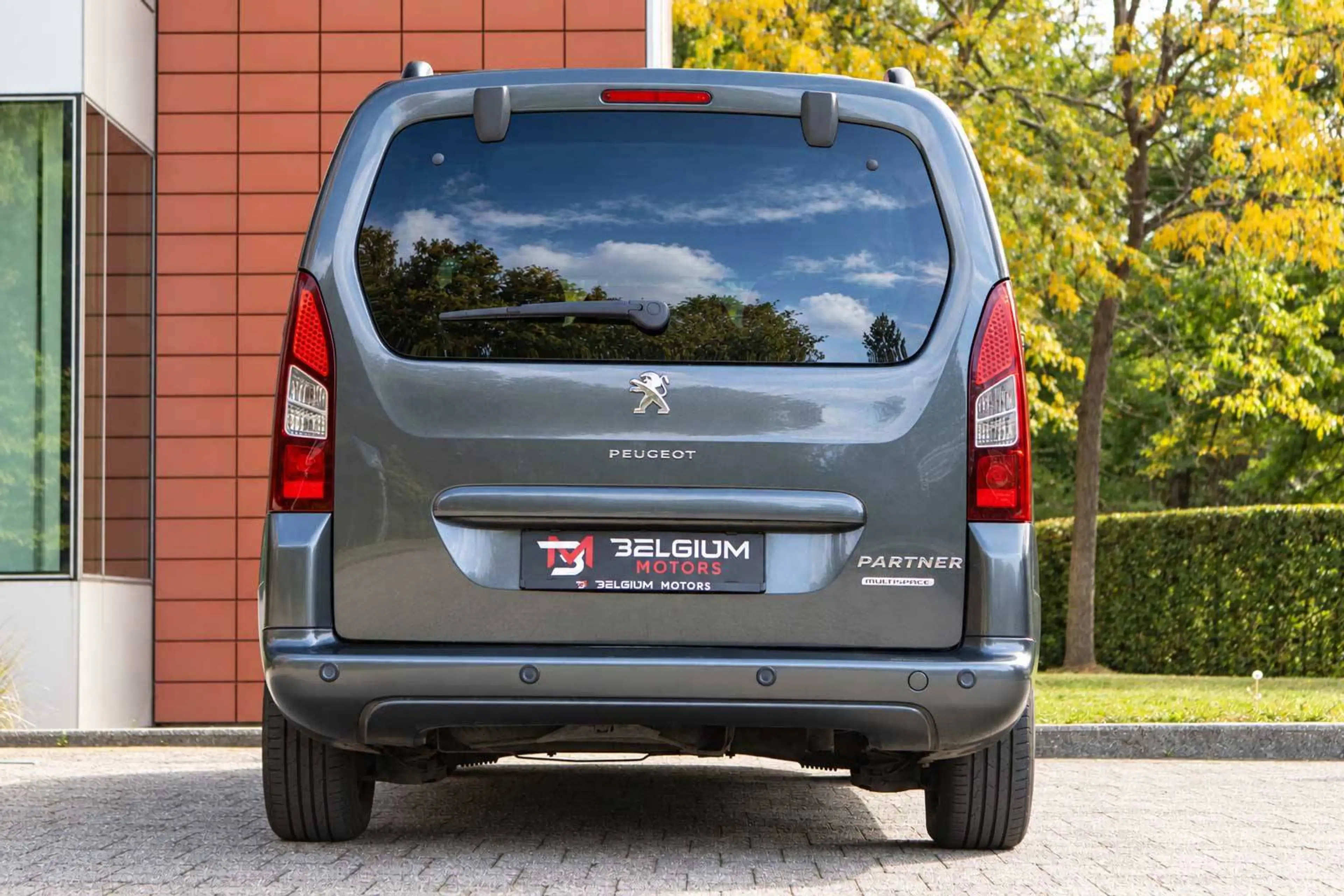 Peugeot Partner - 1.6 BlueHDi Style - AC - Cruise - Radar AR — photo 4