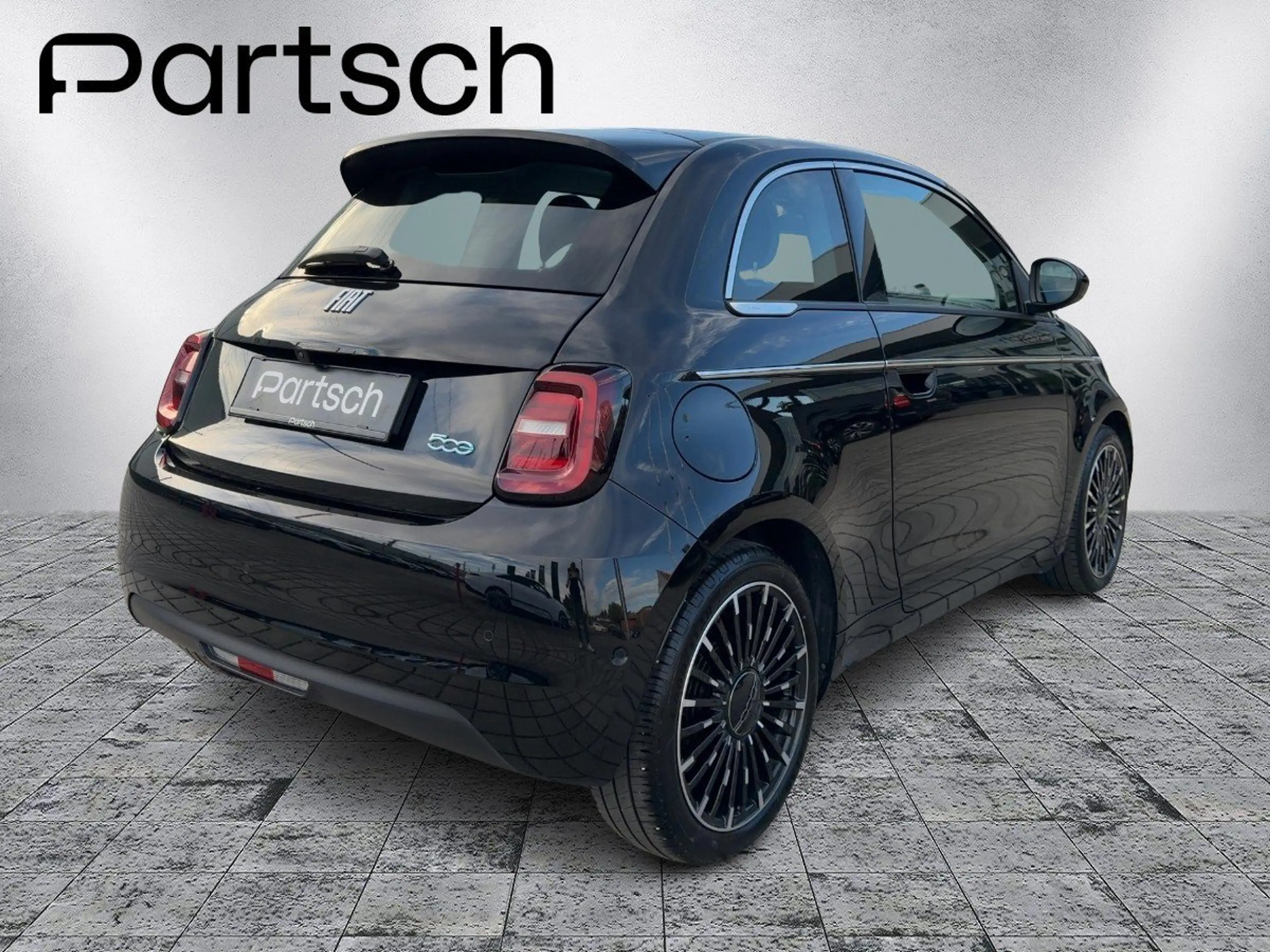 Fiat 500 BEV 42 kWh La Prima byBocelli AUT — photo 5