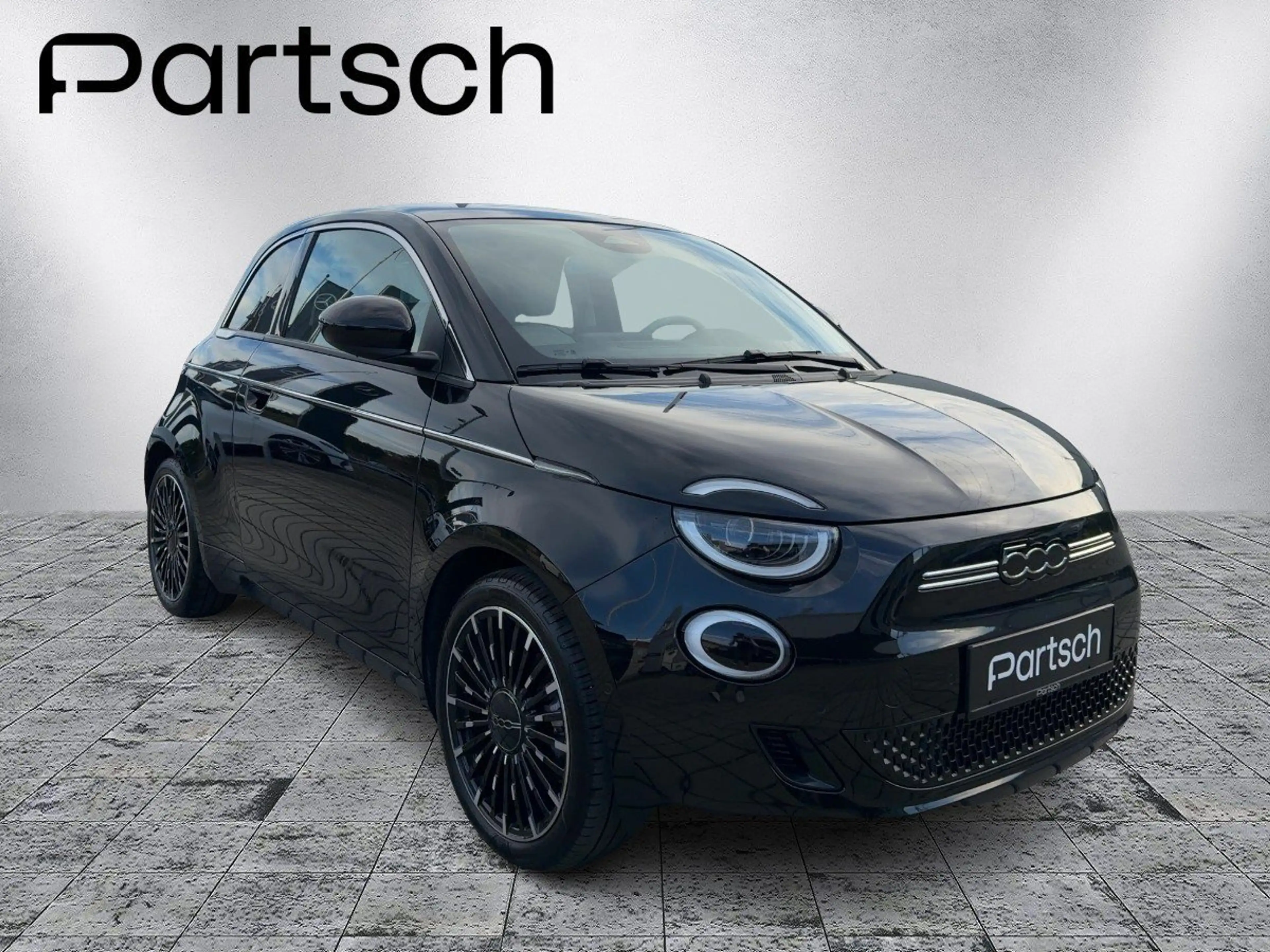 Fiat 500 BEV 42 kWh La Prima byBocelli AUT — photo 4