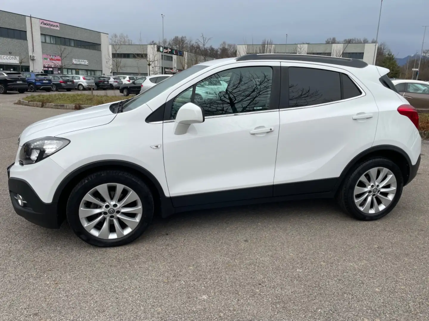 Opel Mokka 1.4 Turbo Ecotec 140CV 4x2 aut. Cosmo*Neo patentat Bianco - 2