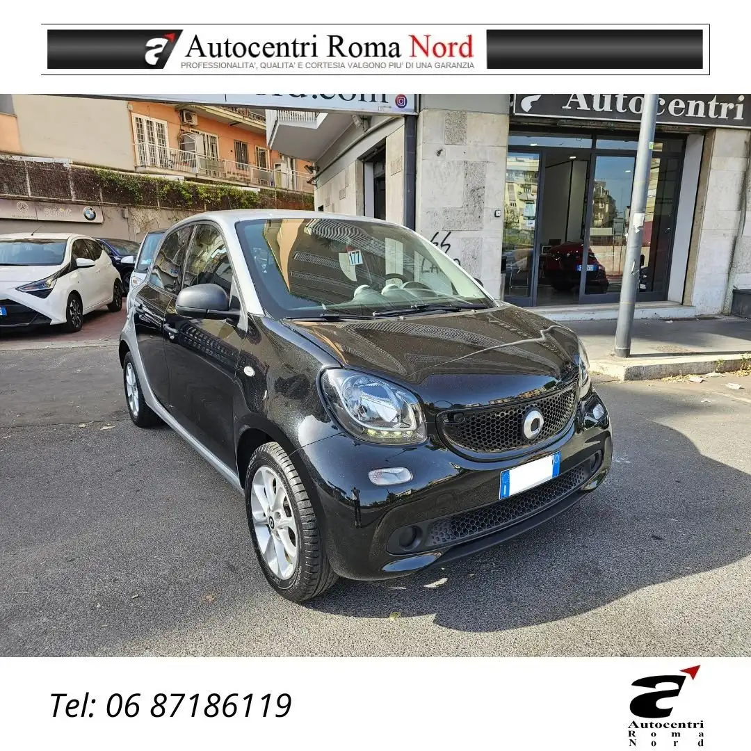 smart forFour 1.0 Youngster 71cv my18 Černá - 1