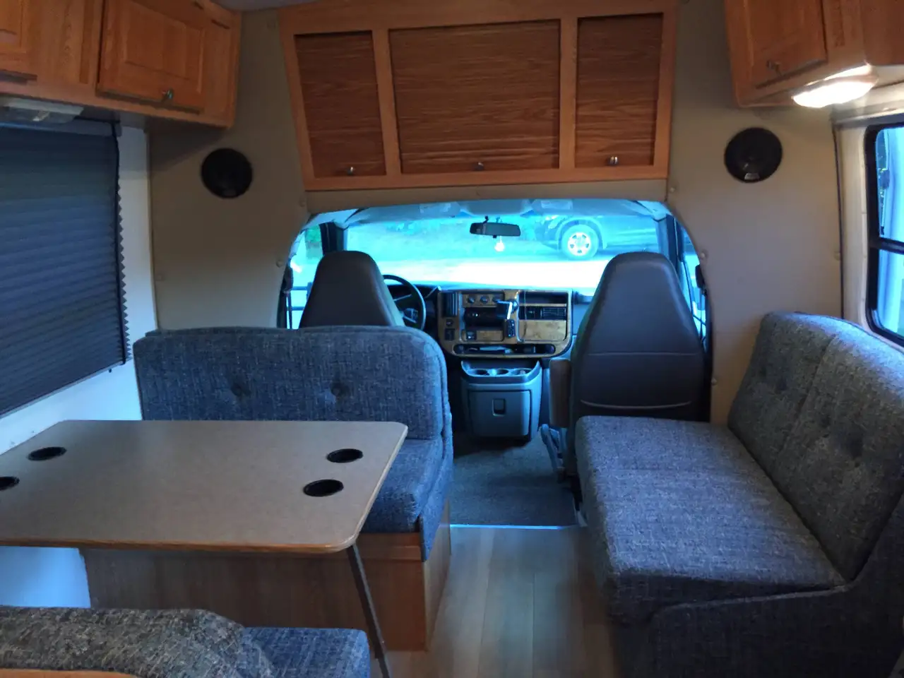 Chevrolet Express 3500 photo Chevrolet Express 3500