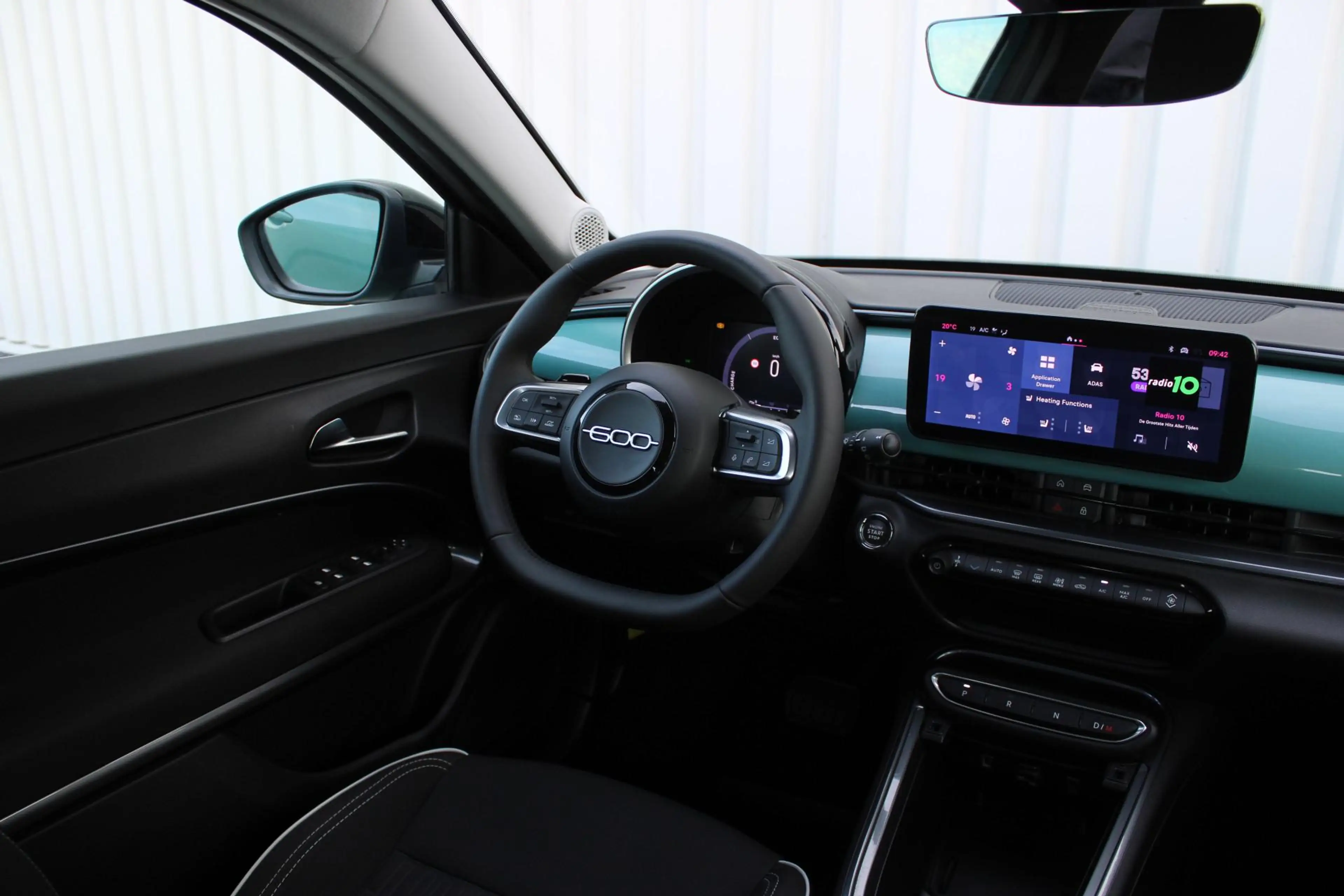 Fiat 600 1.2 Hybrid Urban | Incl. 12 maanden garantie | Sto — photo 2
