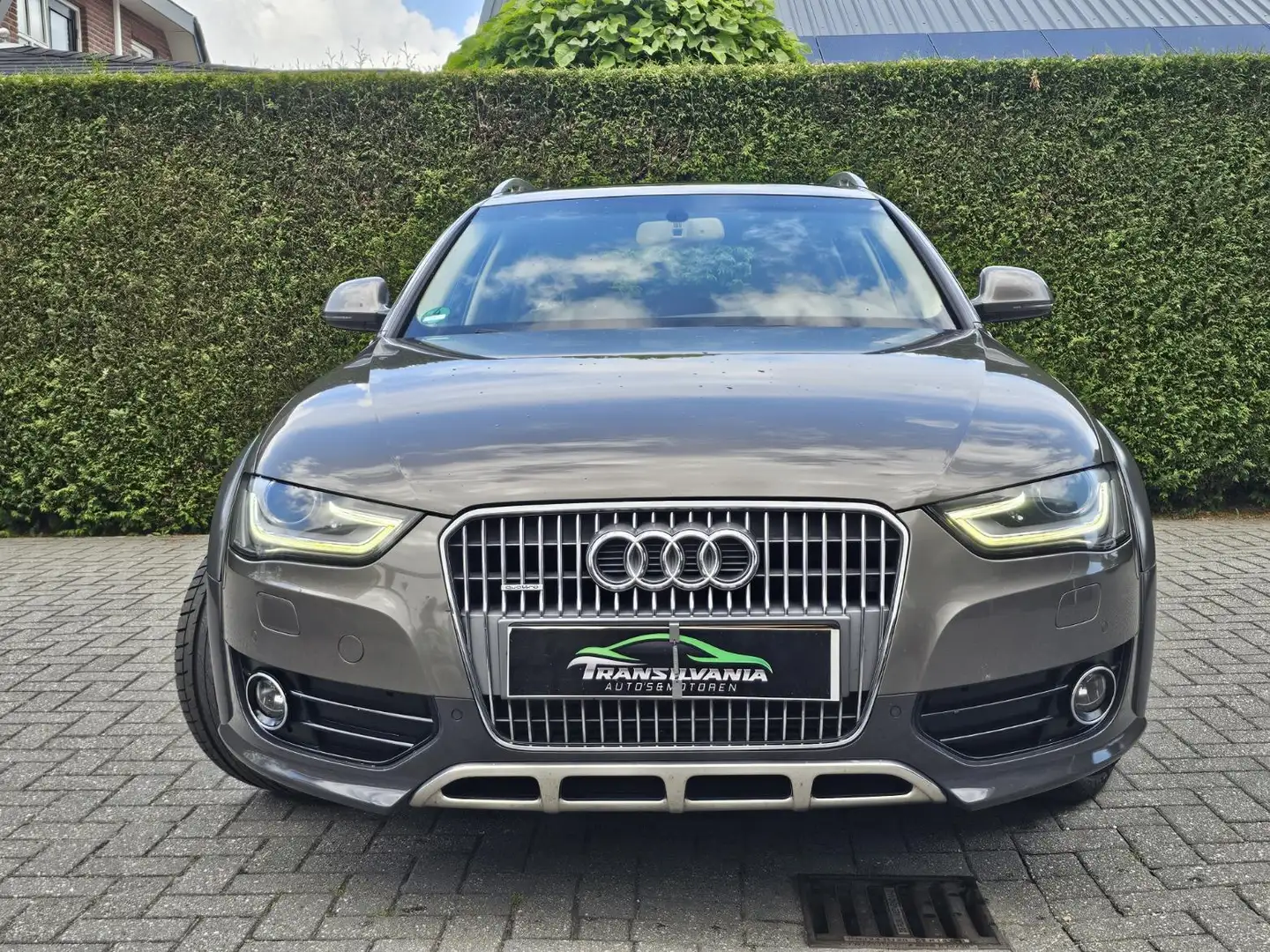 Audi A4 allroad quattro 2.0 TFSI Pro Line Brown - 2