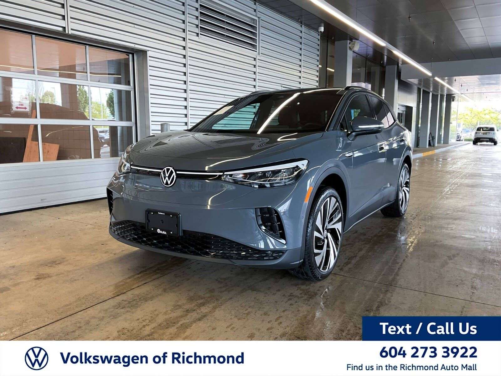 2025 Volkswagen ID.4 Pro | Sunroof | Navigation | Bluetooth | Heated Se