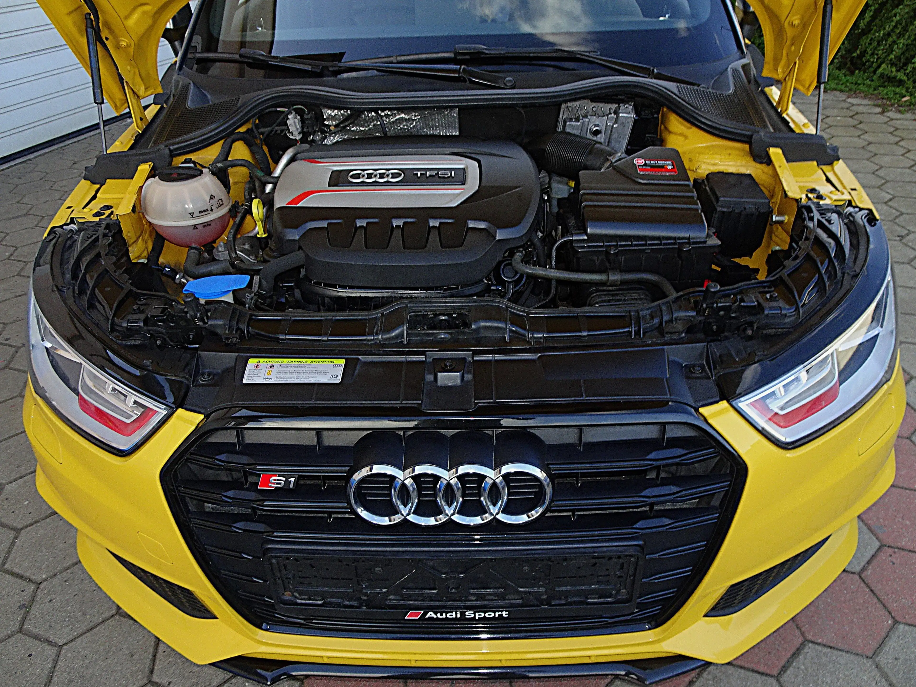 Audi S1 2.0 TFSI quattro — photo 4