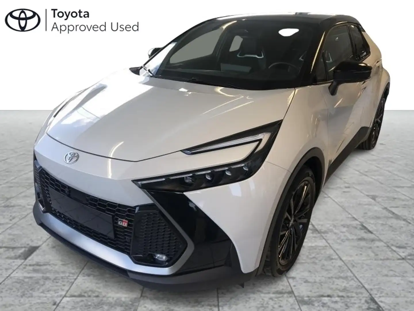 Toyota C-HR GR Sport Grijs - 1