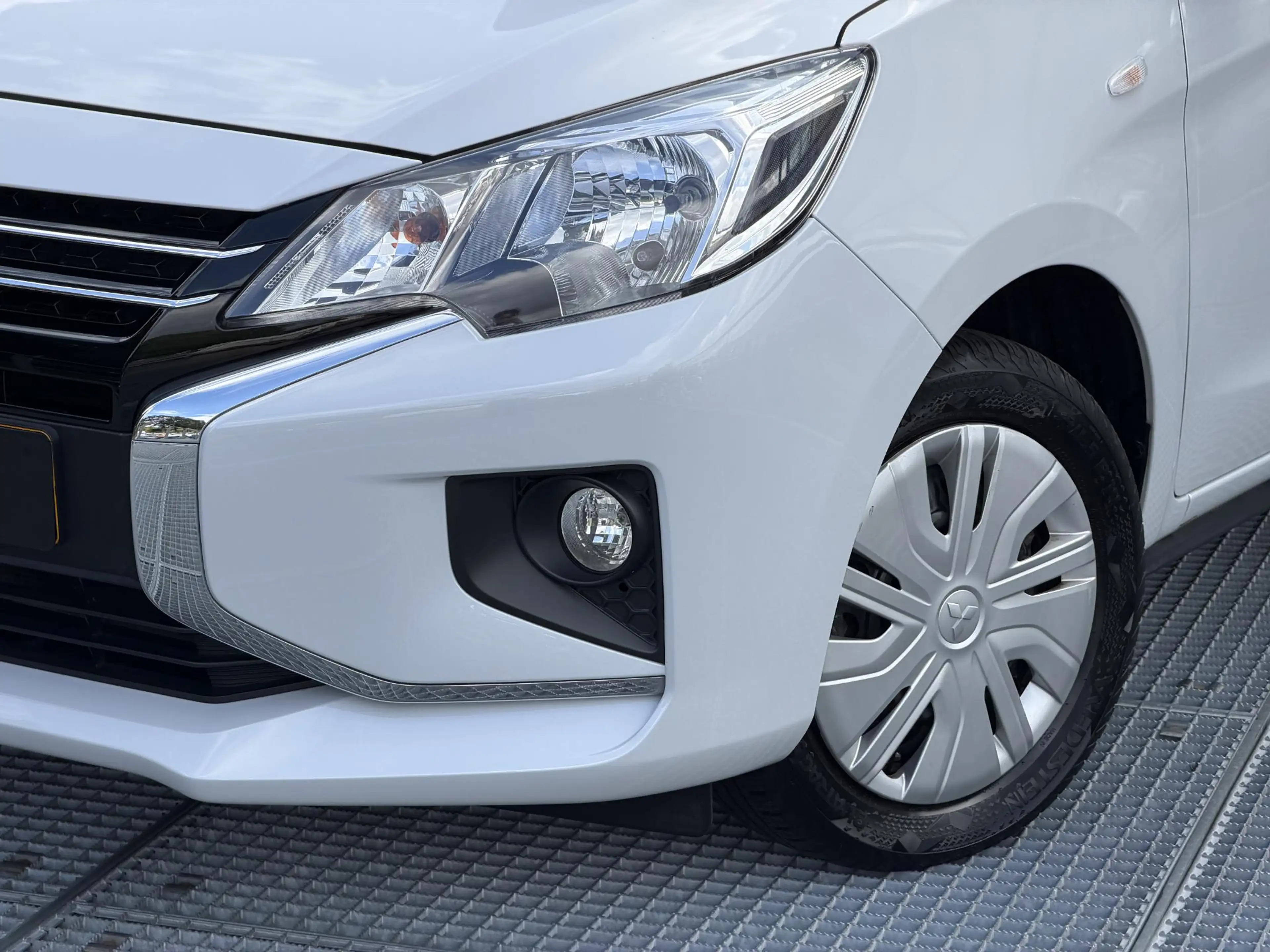 Mitsubishi Space Star 1.2 Connect+ | Navigatie via CarPlay / Android | A — photo 11