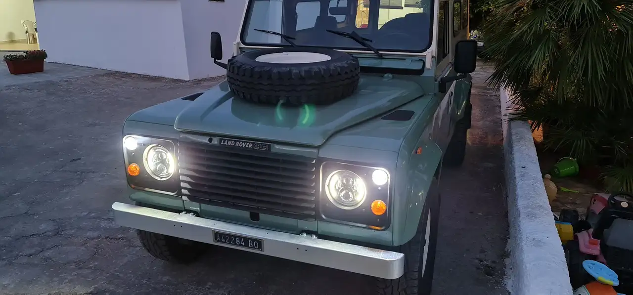 Land Rover Defender 110 2.5 Hard Top, foto 10